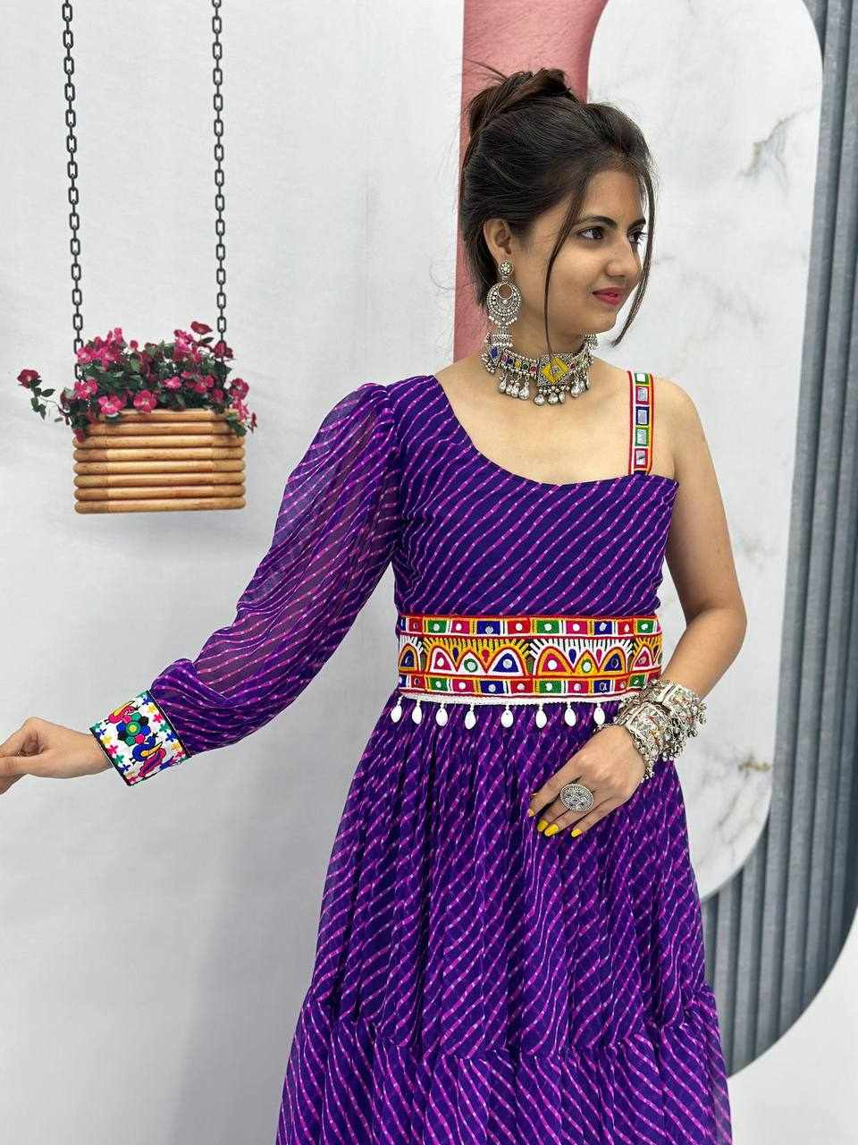 PC N03 Motedo Print Gown